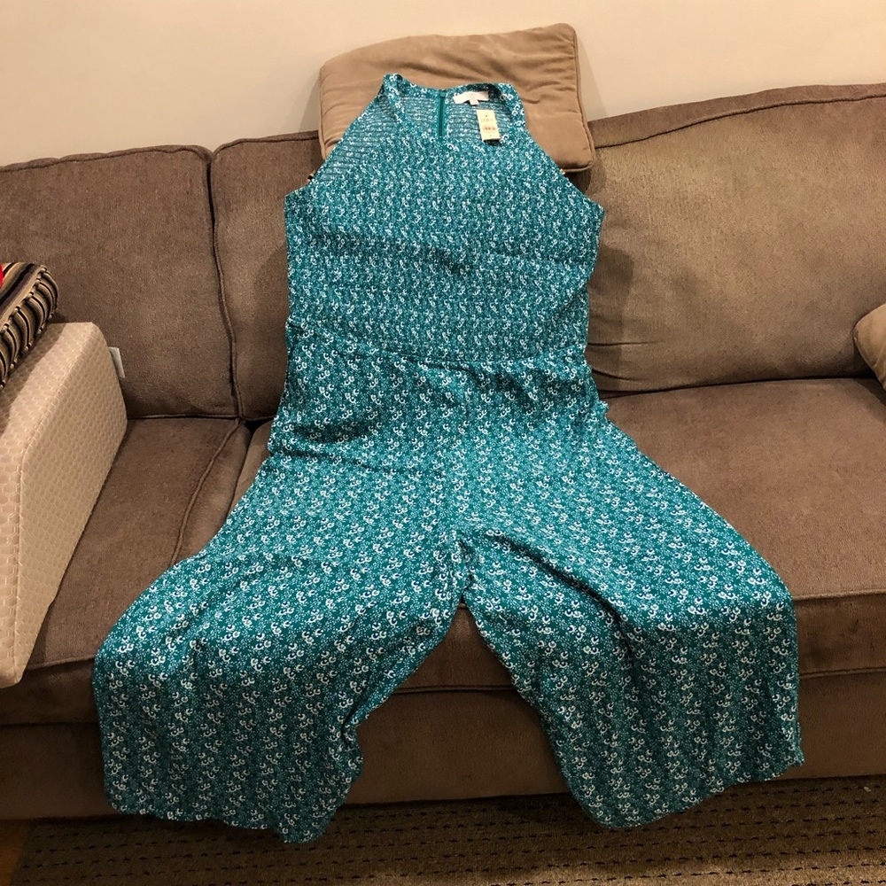 Loft Jumpsuit - Picture 4 of 13